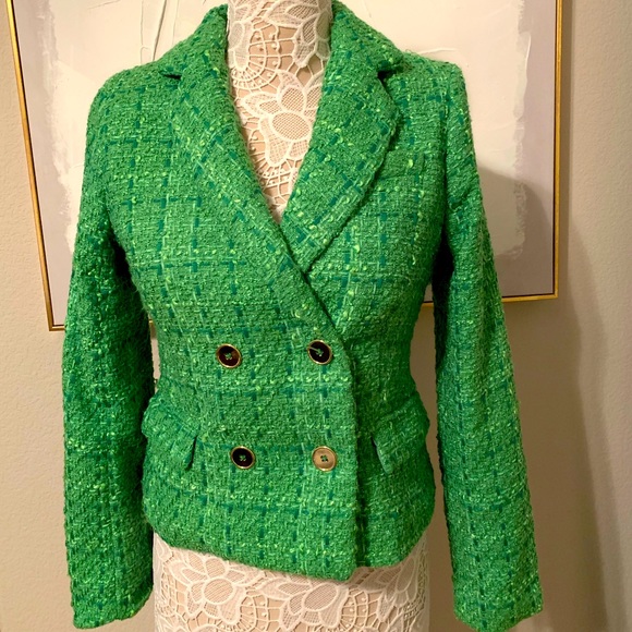 Rachel Zoe Jackets & Blazers - Hop into the spring season with this perfect Rachel Zoe Kelly green blazer, Med.